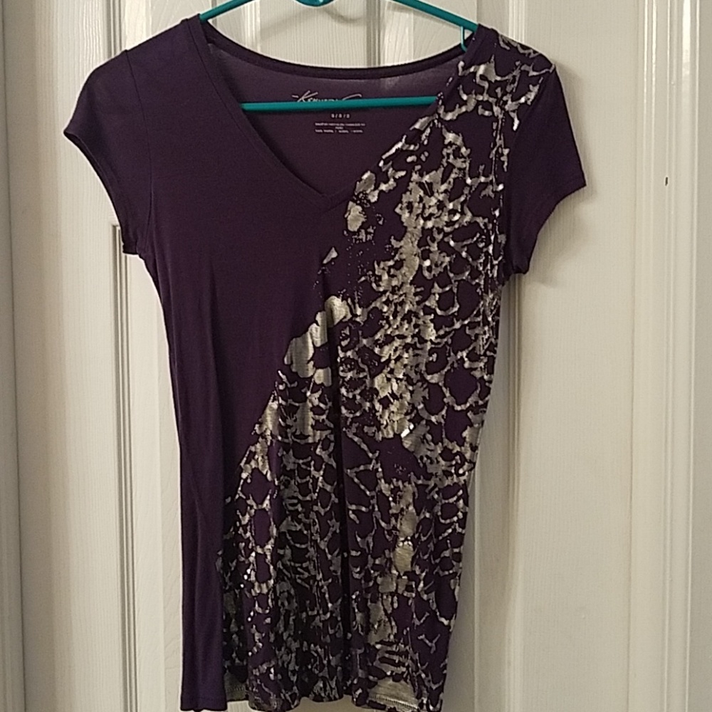 👚3/$12👚 Kenneth Cole | Graphic Tshirt